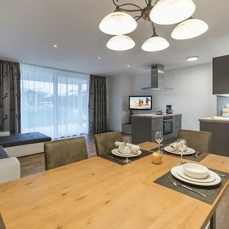 Haus Vogelmuehle * فلاخاو